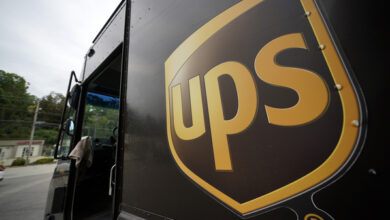 Holiday planning kicks off at UPS as it aims to hire more than 100,000 workers