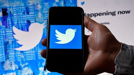 Twitter says things 'normal' again after experiencing issues with links, images