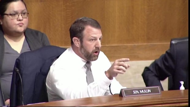 'Stand your butt up,' U.S. senator shouts at union leader during heated committee showdown