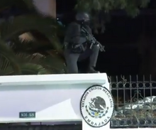 Ecuadorian police break into the Mexican embassy in Quito