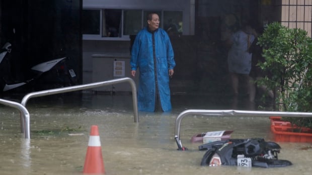 At least 2 dead, many more injured as Typhoon Krathon's torrential rains pound Taiwan