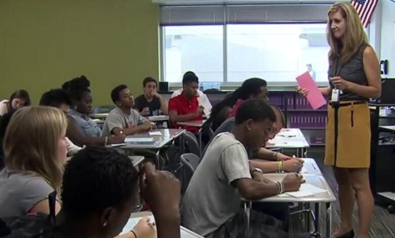 Schools cut learning-recovery programs as NC students remain behind