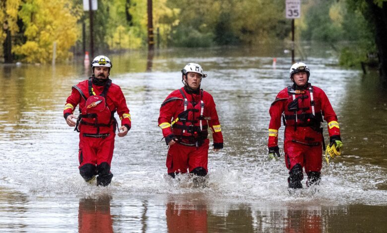 Winter storms sweep across the U.S. while a new system is expected for Thanksgiving