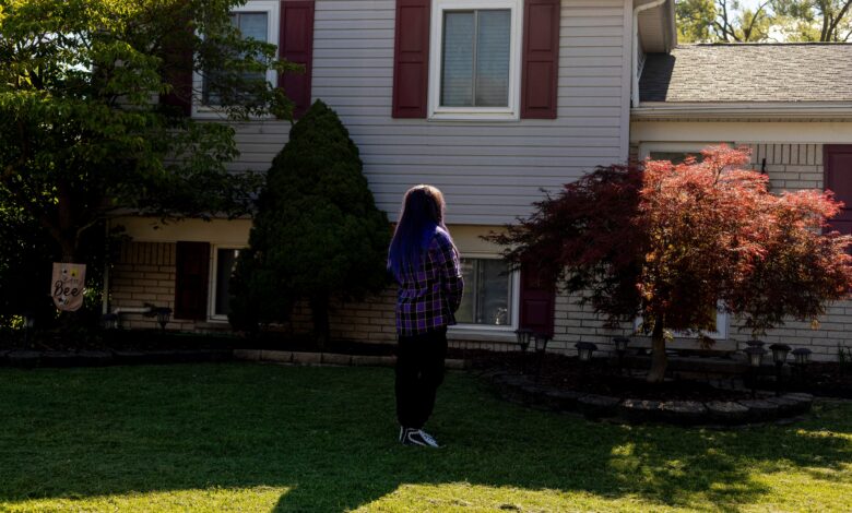 A company that turned homeowners into renters abruptly shuts down