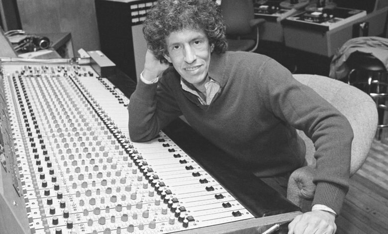 Richard Perry, record producer behind 'You're So Vain' and other hits, dies at 82