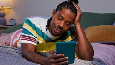 New research says 9:45 p.m. is ideal time to turn off notifications before bed