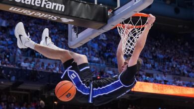 No. 2 Duke pulls away late from UNC, claims ACC regular-season crown