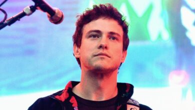 Andrew VanWyngarden Net Worth 2025: How Much Money Does He Make?